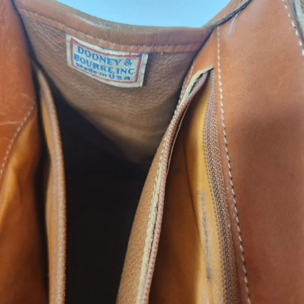 Vintage Dooney & Bourke Satchel Bag Taupe Tan Brown All Weather Leather Handbag